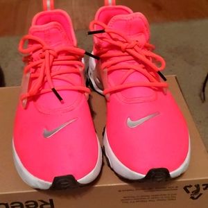 Nike React Presto Laser Crimson Sneakers, Size 8.5 men